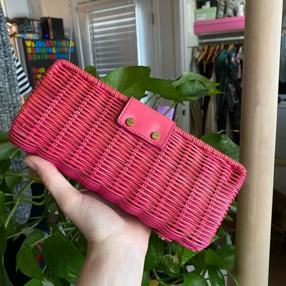 Pink rattan clutch - Picture 9 of 10
